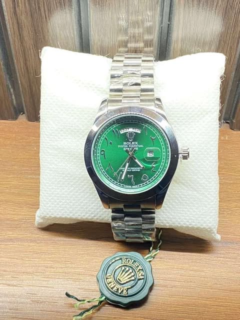 Elegant Rolex Oyster - Arabic Green Dial Watch – Day-Date Display | Full Silver Strap